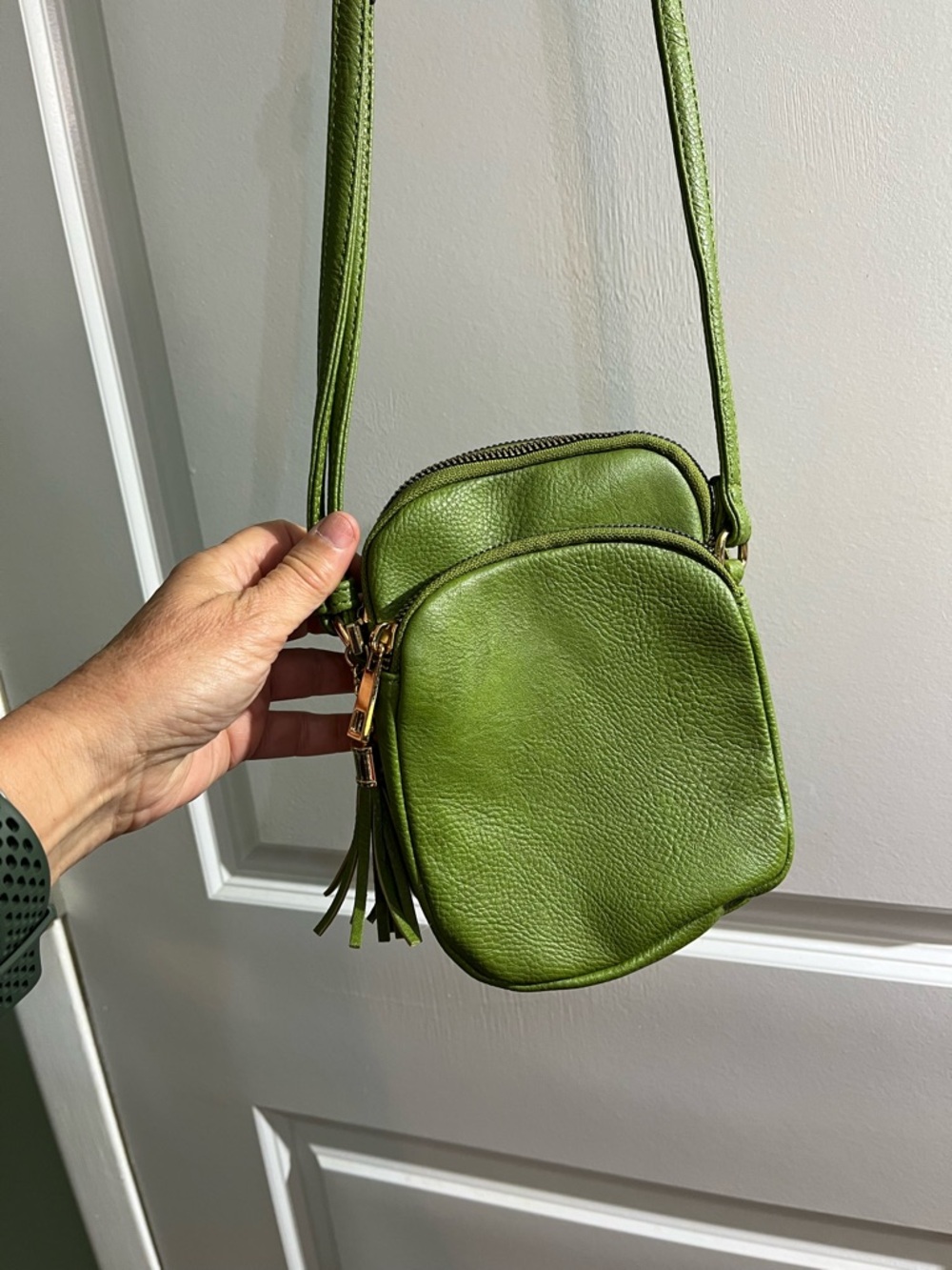 Green Crossbody Bag - Minimalist Everyday Style